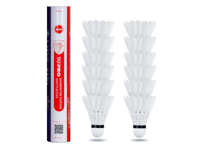 كرات الريشة الطائرة المخصصة